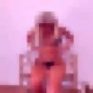 Belle Charline, 36 ans à Saint-Amans-Soult - voir sa photo