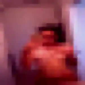 Rachida, 22 ans, dispo pour plan cul à Saint-André-de-l'Eure