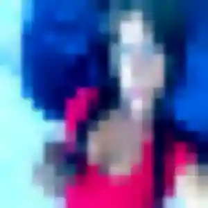 Profil de Saffie à Saint-André-de-la-Roche (27 ans) - plan cul anonyme