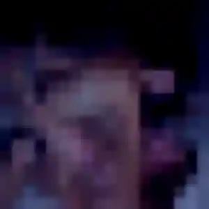 Maëva, 31 ans, connectée à Saint-Arnoult pour un plan cul