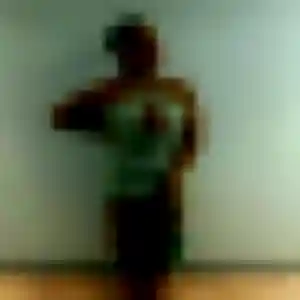 Ornella, 32 ans, dispo pour plan cul à Saint-Bénigne