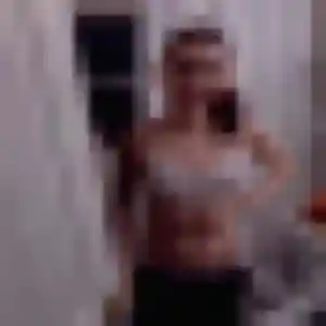 Photo de Georgette à Saint-Benin-d'Azy (34 ans) - plan cul anonyme