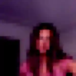 Joy, 29 ans, dispo pour plan cul à Saint-Broladre