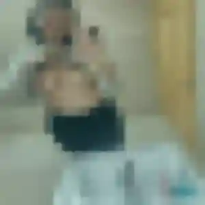Photo exclusive de Adunni, 22 ans à Saint-Cassien - plan discret