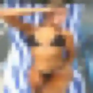 Photo sexy de Aminata, 33 ans à Saint-Cassin - plan discret