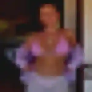 Neneh, 41 ans, connectée à Saint-Cassin pour une rencontre coquine
