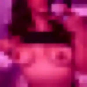 Nneka, 39 ans, connectée à Saint-Cassin pour une rencontre coquine