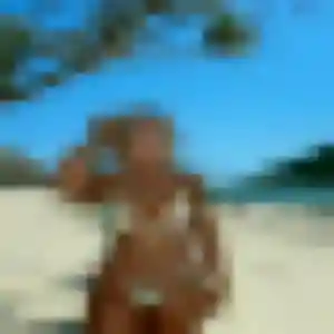 Photo de Aya à Saint-Christo-en-Jarez (23 ans) - plan cul anonyme