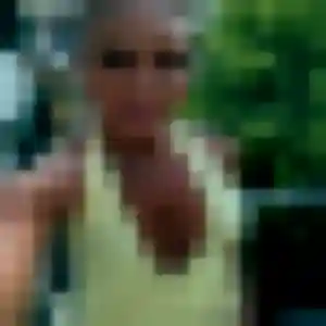 Precious (29 ans) à Saint-Clément-de-la-Place attend une rencontre ce soir