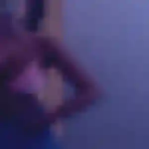 Yankuba, femme de 33 ans cherche plan cul à Saint-Cyr-les-Vignes