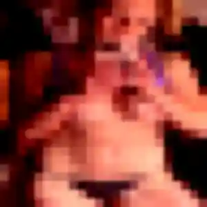 Sexy Philippine, 34 ans à Saint-Denis-de-l'Hôtel - voir sa photo