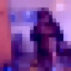Afi, 37 ans, en ligne à Saint-Denis-la-Chevasse pour une rencontre coquine
