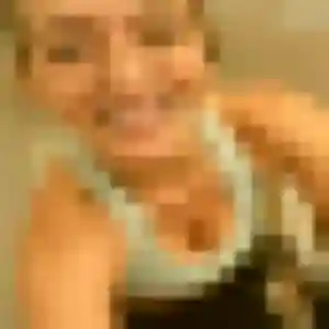 Gaëlle, 23 ans, dispo pour plan cul à Saint-Désirat