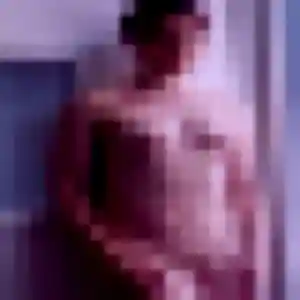Rejoins Téning, 31 ans à Saint-Eusèbe en privé