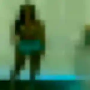 Adélaïde de Saint-Félicien, 27 ans - plan cul discret