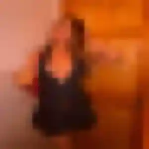 Vanessa, fille de 22 ans propose plan cul à Saint-Floris