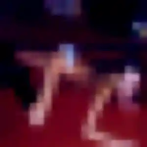 Déla, 38 ans, en ligne à Saint-Front-de-Pradoux pour une rencontre coquine