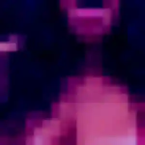 Sexy Omotola, 22 ans à Saint-Germain-des-Prés - voir sa photo