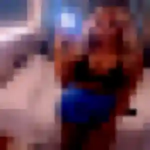 Célestine, 28 ans, dispo pour plan cul à Saint Géry-Vers