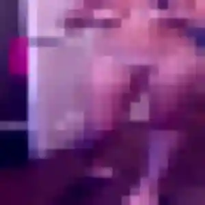 Photo sexy de Constance, 33 ans à Saint-Hilaire-la-Gravelle - plan discret