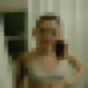 Astou, fille de 34 ans propose plan cul à Saint-Hippolyte