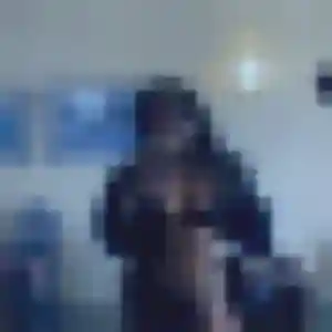Amandine (27 ans) à Saint-James propose une rencontre ce soir