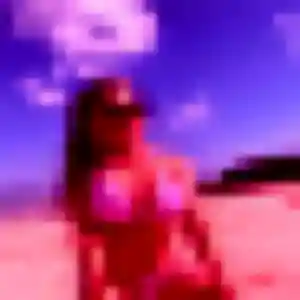 Kelly, 31 ans, connectée à Saint-Jean-Cap-Ferrat pour une rencontre coquine