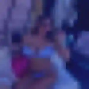 Samira, femme de 26 ans propose plan cul à Saint-Jean-de-Galaure