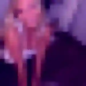 Contacte Brigitte, 25 ans à Saint-Jean-de-Moirans gratuitement