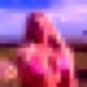 Jolie Daphné, 35 ans à Saint-Jean-de-Soudain - voir sa photo