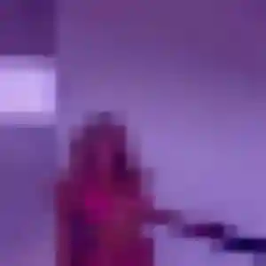 Gladys, 31 ans, en ligne à Saint-Jean-du-Falga pour une rencontre coquine