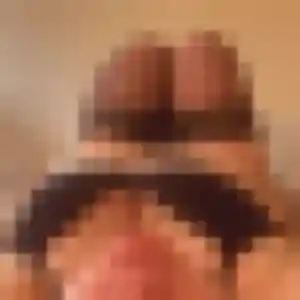 Mariam, 22 ans, en ligne à Saint-Jean-les-Deux-Jumeaux pour une rencontre coquine