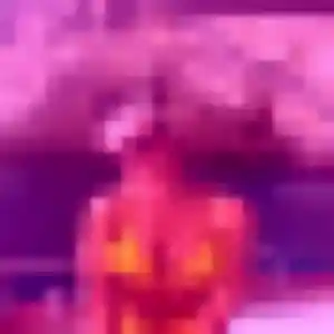 Lola (25 ans) à Saint-Jean-Saint-Germain cherche une rencontre maintenant