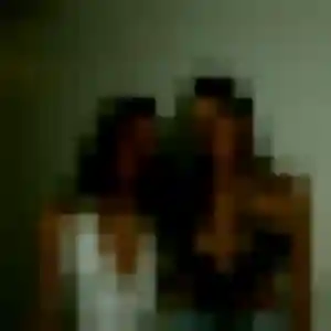 Deborah de Saint-Julien-les-Rosiers, 43 ans - plan cul discret