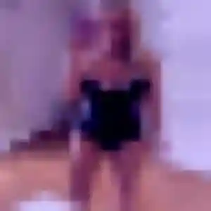 Jolie Soline, 45 ans à Saint-Just-d'Avray - voir sa photo