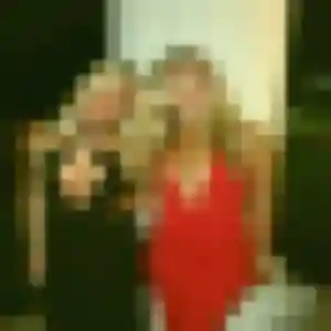 Charmante Ornella, 35 ans à Saint-Juvat - voir sa photo