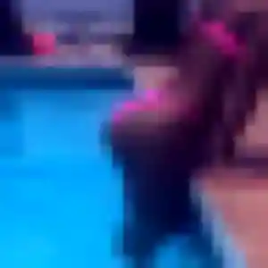 Photo de Thaïs à Saint-Léger-lès-Domart (26 ans) - plan cul gratuit