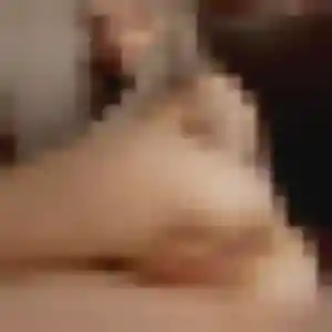 Zoé, 32 ans, connectée à Saint-Léger-les-Vignes pour un plan cul