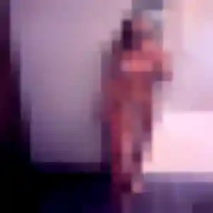Belle Céline, 32 ans à Saint-Loup-Cammas - la contacter
