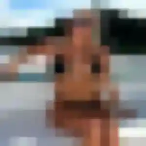 Photo de Vanessa à Saint-Maixant (39 ans) - plan cul discret