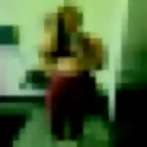 Photo exclusive de Folake, 27 ans à Saint-Martin-d'Estréaux - plan discret