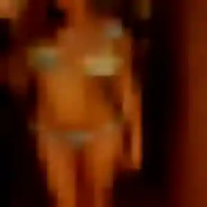Mercy, 28 ans, en ligne à Saint-Martin-d'Uriage pour une rencontre coquine