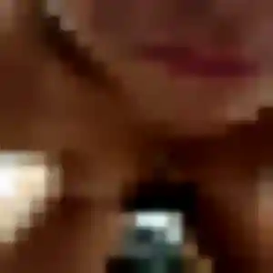 Salomé (24 ans) à Saint-Molf attend une rencontre rapidement