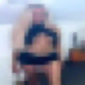 Sira, 36 ans, connectée à Saint-Onen-la-Chapelle pour une rencontre coquine