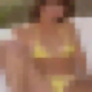 Salomé (29 ans) à Saint-Pair-sur-Mer cherche un plan cul maintenant
