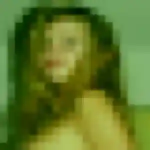 Contacte Véronique, 26 ans à Saint-Père-sur-Loire gratuitement