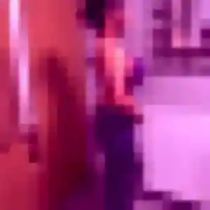 Contacte Laura, 31 ans à Saint-Pierre-de-Manneville en privé