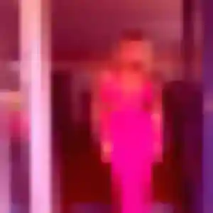 Kadiatou, 26 ans, connectée à Saint-Quentin-la-Poterie pour une rencontre coquine