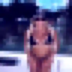 Ursula, femme de 31 ans cherche plan cul à Saint-Rémy