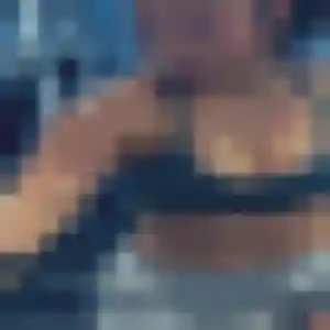 Afi (25 ans) à Saint-Rémy-lès-Chevreuse attend une rencontre ce soir